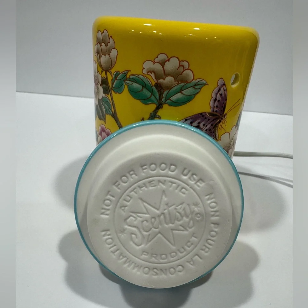 Retired Scentsy Madame Butterfly Full-Size Wax Warmer
